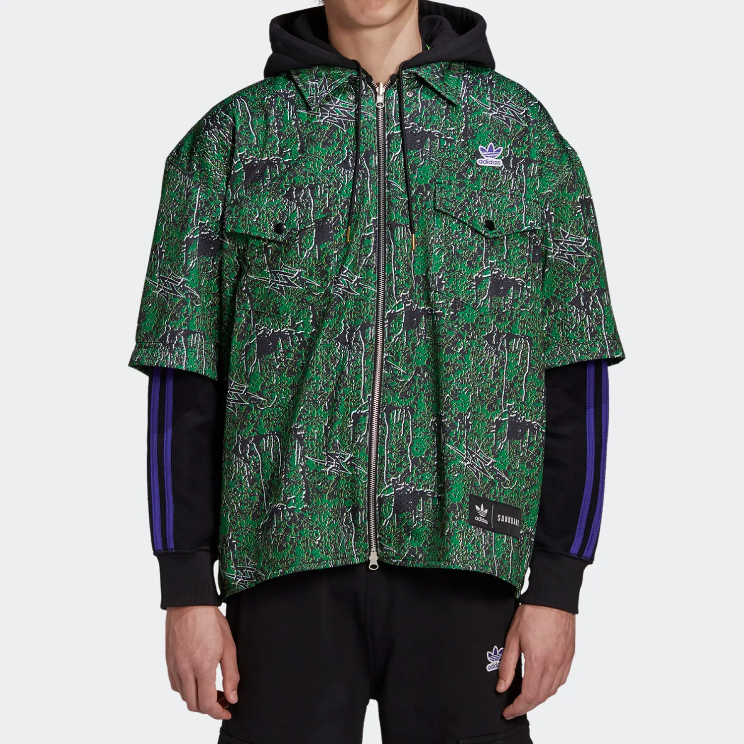 Adidas Men's Reversible Casual Sports Jacket FS8917
Adidas Men's Reversible Casual Sports Jacket FS8917