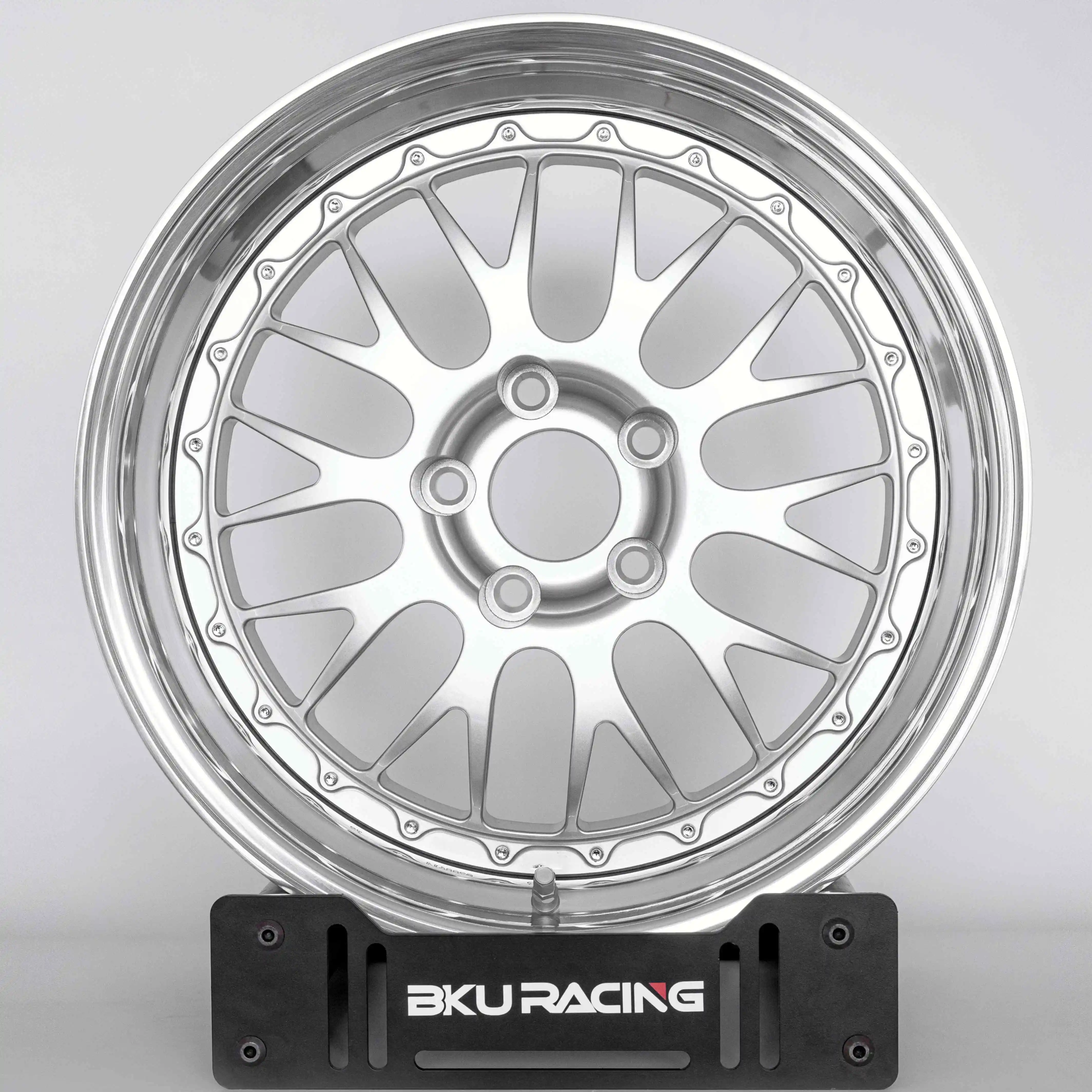 Bku E88 3 Piece 5x120 Wheels 16 17 18 19 Inch Rims Alloy Silver Face Wheels for BMW E30 E36 E46 E90 E91 E92 E93 F30 F80 F82 F87
Bku E88 3 Piece 5x120 Wheels 16 17 18 19 Inch Rims Alloy Silver Face Wheels for BMW E30 E36 E46 E90 E91 E92 E93 F30 F80 F82 F87