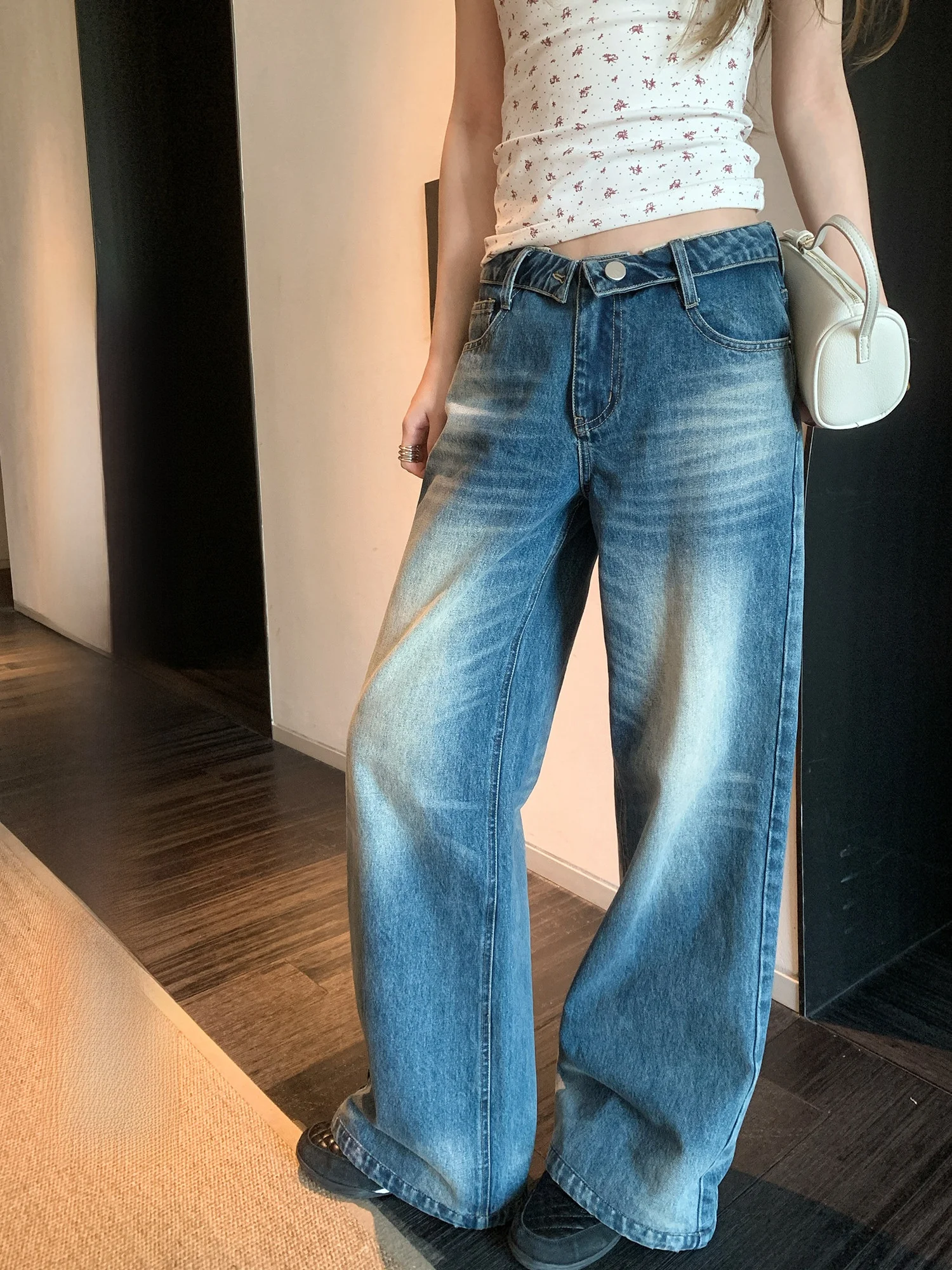 Blue Loose Straight Leg Denim Jeans High Waist Wide Leg Pants Women's Washed Vintage Free Style New Arrival by Youqi
Blue Loose Straight Leg Denim Jeans High Waist Wide Leg Pants Women's Washed Vintage Free Style New Arrival by Youqi