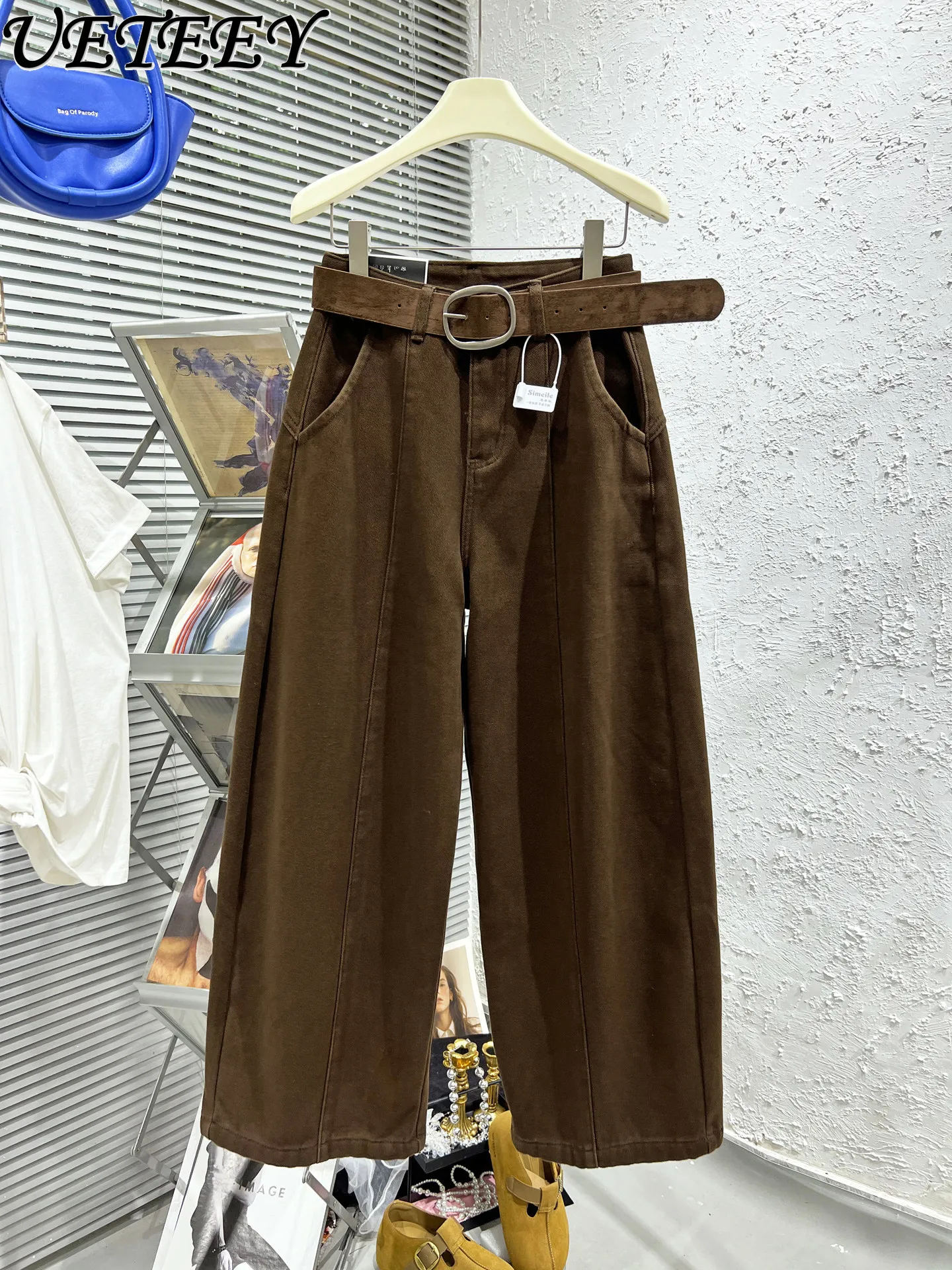 Зимние флисовые модные брюки-кюлоты женские, джинсы с высокой талией, свободные, стройнящие, джинсовые, в пол, с поясом
Зимние флисовые модные брюки-кюлоты женские, джинсы с высокой талией, свободные, стройнящие, джинсовые, в пол, с поясом