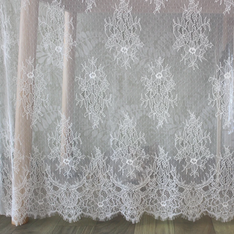 Soft and Skin Friendly Lace Fabric for Trimming Eyelashes, Suitable for DIY Wedding Dresses Background Decoration Accessories
Soft and Skin Friendly Lace Fabric for Trimming Eyelashes, Suitable for DIY Wedding Dresses Background Decoration Accessories