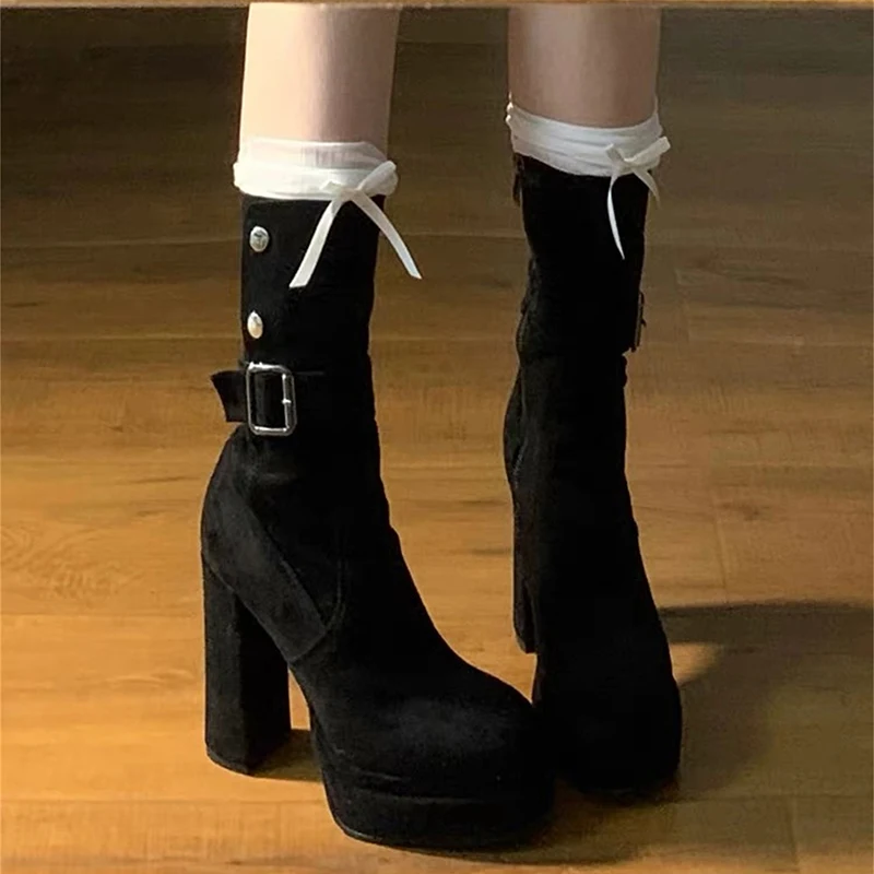 Autumn Winter Thick High Heel Women Ankle Boots Fashion Slip on Vintage Platform Female Western Short Booties
Autumn Winter Thick High Heel Women Ankle Boots Fashion Slip on Vintage Platform Female Western Short Booties
