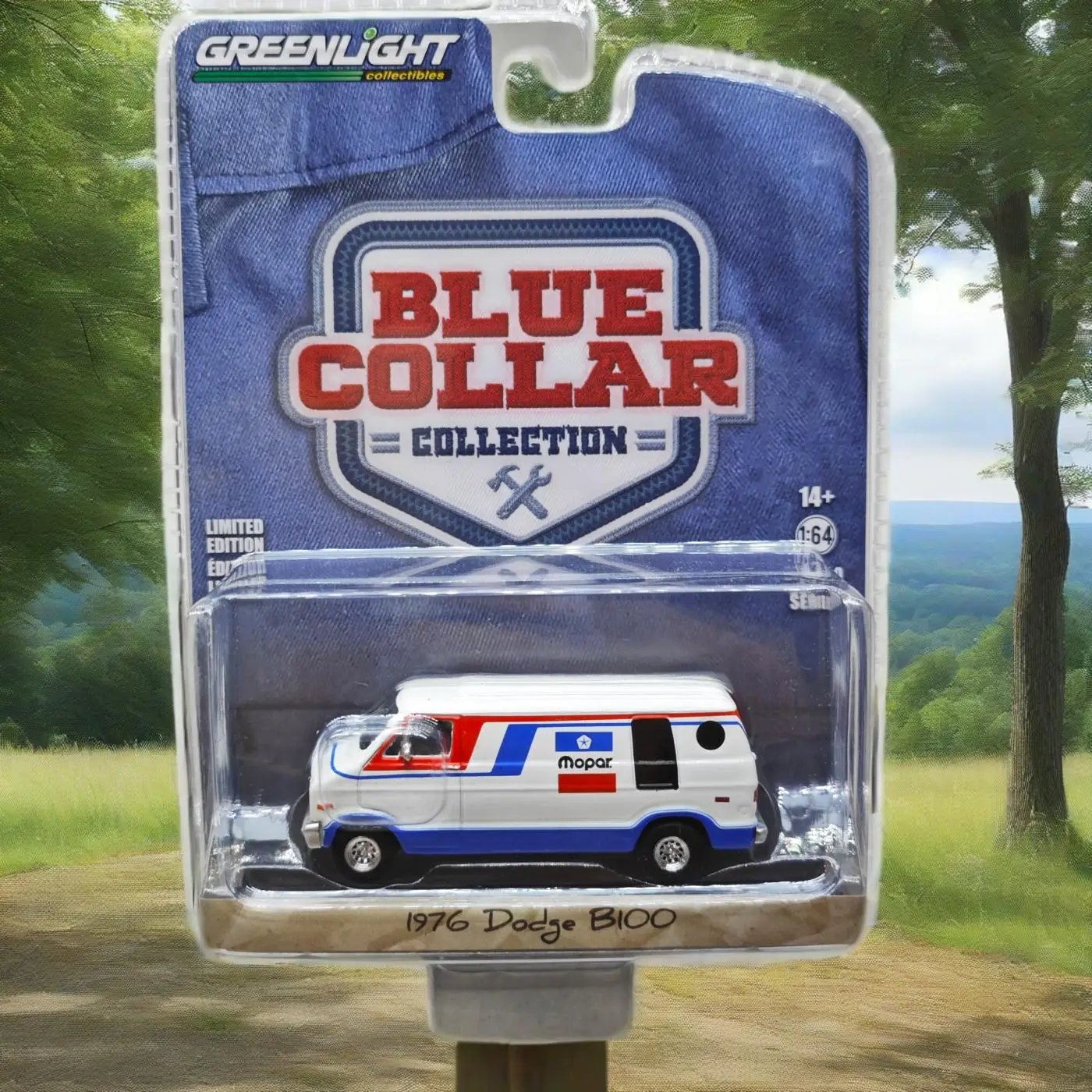 GreenLight 1:64 1976, Dodge B-100 Van, имитация микромобиля из сплава, коллекция моделей, украшение, игрушечный автомобиль в подарок
GreenLight 1:64 1976, Dodge B-100 Van, имитация микромобиля из сплава, коллекция моделей, украшение, игрушечный автомобиль в подарок