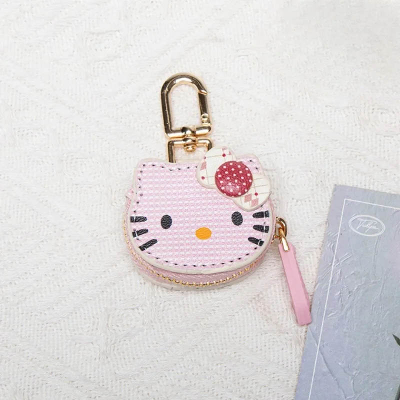 Hello Kitty Kawaii Earphone Storage Bag High Beauty Cartoon Girl Heart Bag Pendant Birthday Gift Women Accessories Wholesale
Hello Kitty Kawaii Earphone Storage Bag High Beauty Cartoon Girl Heart Bag Pendant Birthday Gift Women Accessories Wholesale