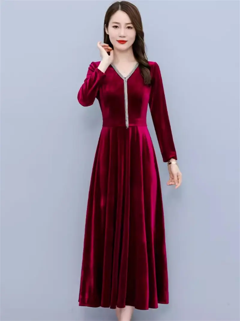 Golden Velvet Dress Women Fashion Spring Autumn And Winter 2023 New Popular Large Size Slim Elegant Mid Length Dress Z4606
Golden Velvet Dress Women Fashion Spring Autumn And Winter 2023 New Popular Large Size Slim Elegant Mid Length Dress Z4606