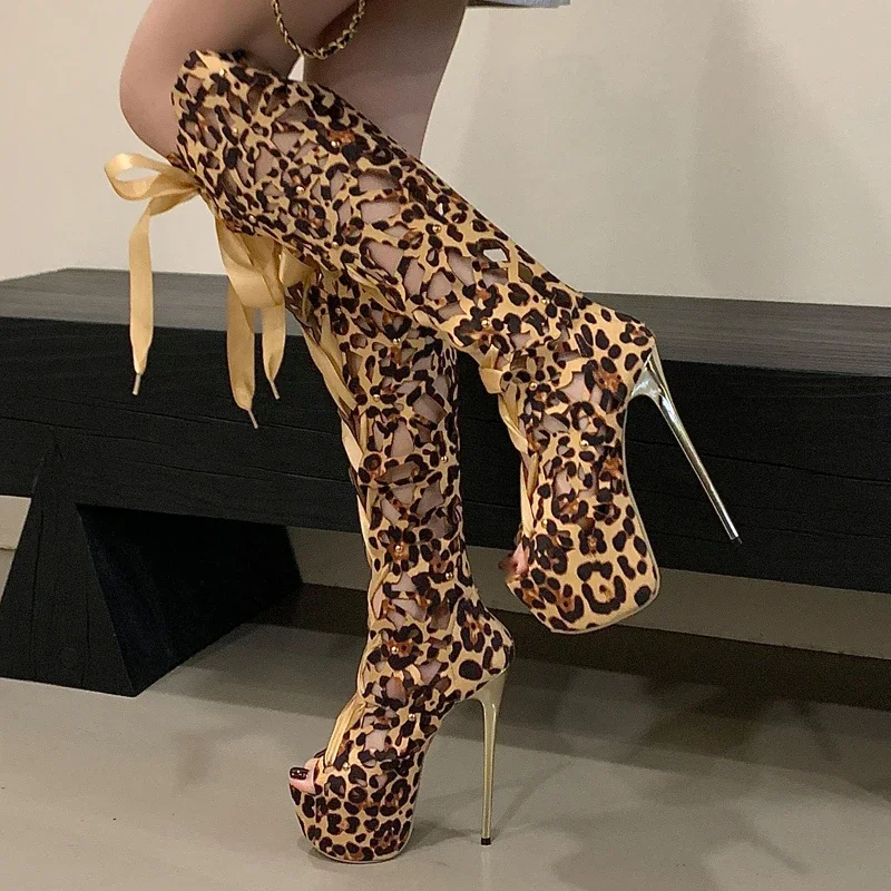 Women's Leopard Print Hollow‑Out Lace‑Up Knee High Boots,Peep Toe Platform Super High Stiletto Wild Y2K Party Nightclub Footwear
Women's Leopard Print Hollow‑Out Lace‑Up Knee High Boots,Peep Toe Platform Super High Stiletto Wild Y2K Party Nightclub Footwear