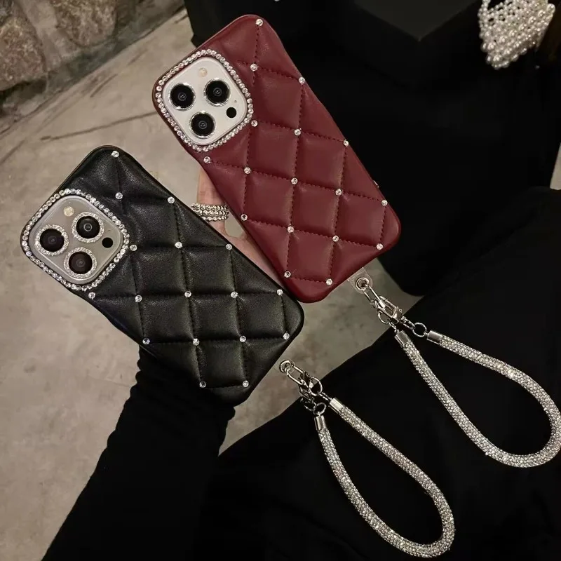 New Phone Case Suitable for iPhone 16 Pro Luxury Rhinestone 15promax Leather 14 13 Hand-held Rope 12 Half Pack Protective Cover
New Phone Case Suitable for iPhone 16 Pro Luxury Rhinestone 15promax Leather 14 13 Hand-held Rope 12 Half Pack Protective Cover