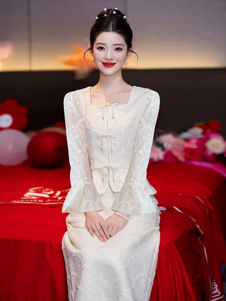 Новое китайское платье-ципао цвета шампань для свадьбы, женское повседневное платье с длинным рукавом, миди-платье
Новое китайское платье-ципао цвета шампань для свадьбы, женское повседневное платье с длинным рукавом, миди-платье