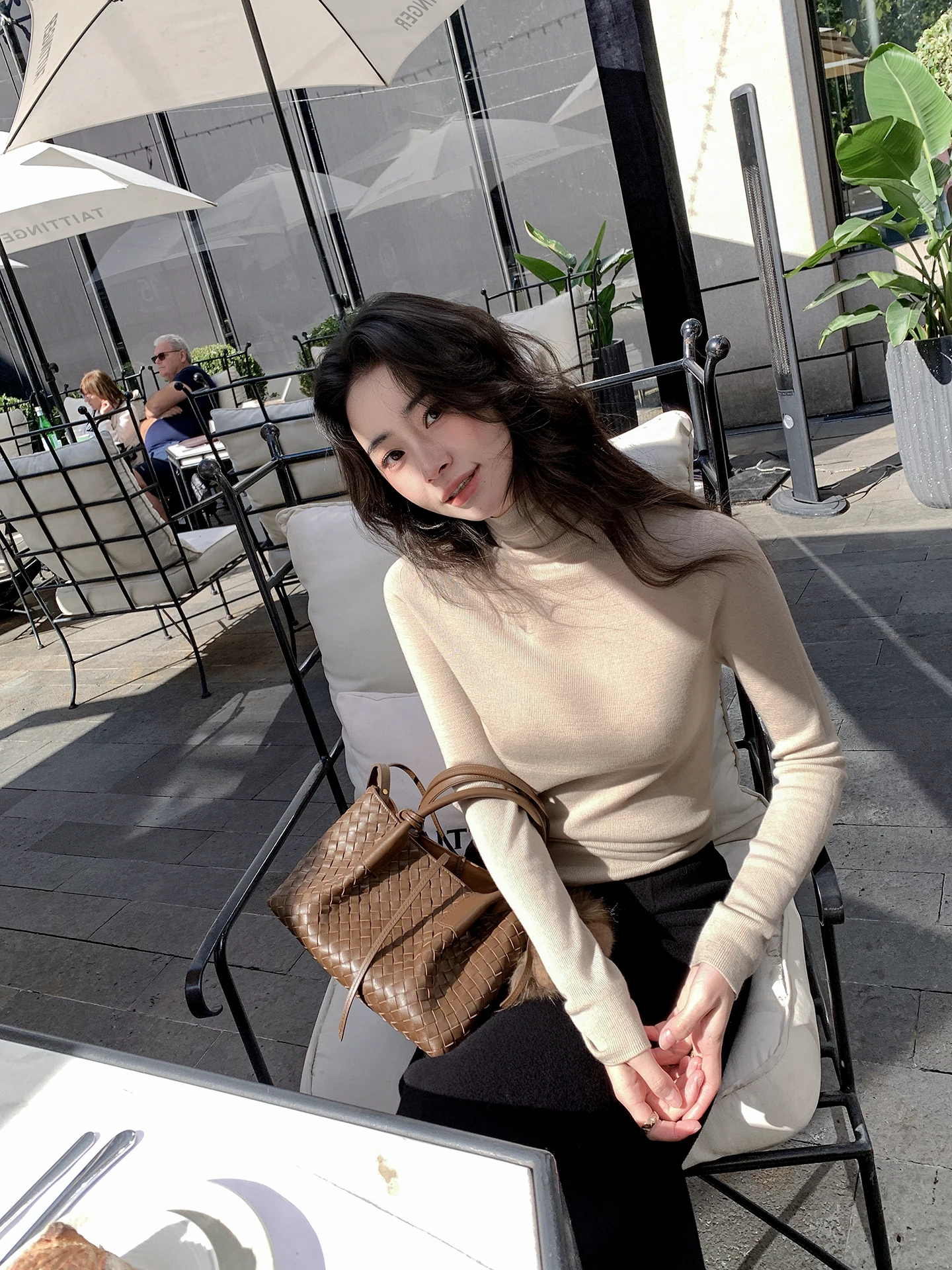 Женская трикотажная базовая кофта LIYSENIOR с высоким воротом, однотонная, из шерсти, для зимы, удлиненная, стандартного кроя
Женская трикотажная базовая кофта LIYSENIOR с высоким воротом, однотонная, из шерсти, для зимы, удлиненная, стандартного кроя