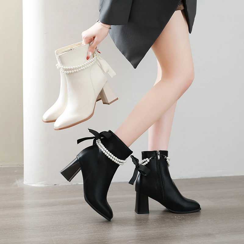 2025 Spring and Autumn Single Boots New Square Toe Side Zip Beaded Bow High Heel Women's Shoes
2025 Spring and Autumn Single Boots New Square Toe Side Zip Beaded Bow High Heel Women's Shoes