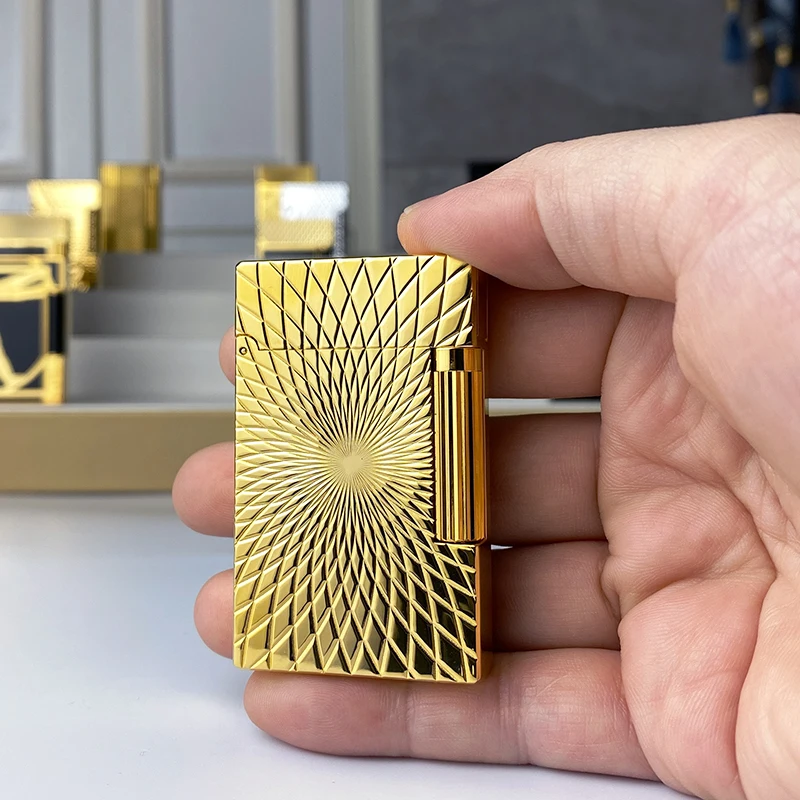 Ветрозащитная газовая зажигалка в винтажном стиле с ярким звуком, латунный корпус для сигарет, мужской подарок, новые поступления
Ветрозащитная газовая зажигалка в винтажном стиле с ярким звуком, латунный корпус для сигарет, мужской подарок, новые поступления