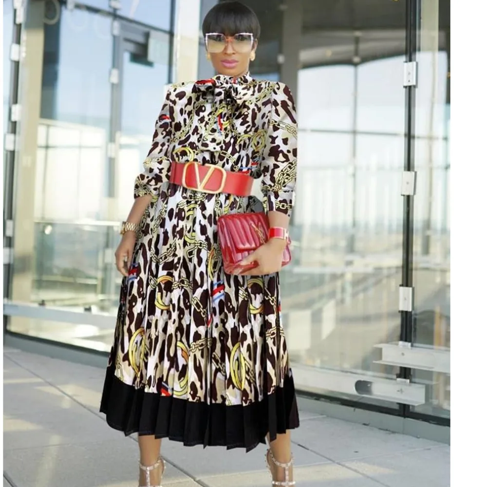 Women Dress Spring And Summer New Single Print Black Stage Teaching 9-point Sleep Length High Wait Pullover Long Dress No Belt
Women Dress Spring And Summer New Single Print Black Stage Teaching 9-point Sleep Length High Wait Pullover Long Dress No Belt