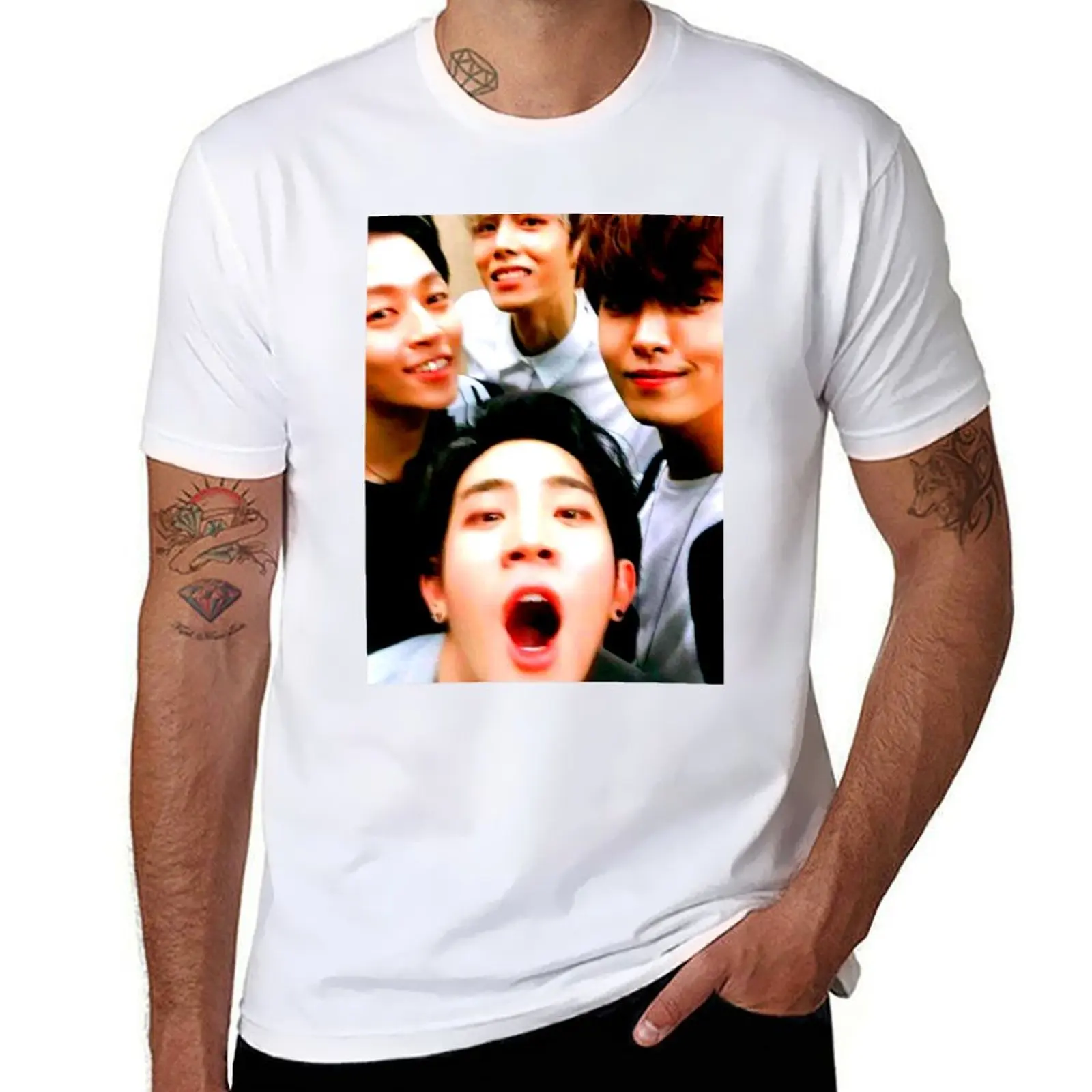 the rose boyband T-Shirt t shirts for man cotton soft t shirts with prints T-Shirt 
the rose boyband T-Shirt t shirts for man cotton soft t shirts with prints T-Shirt