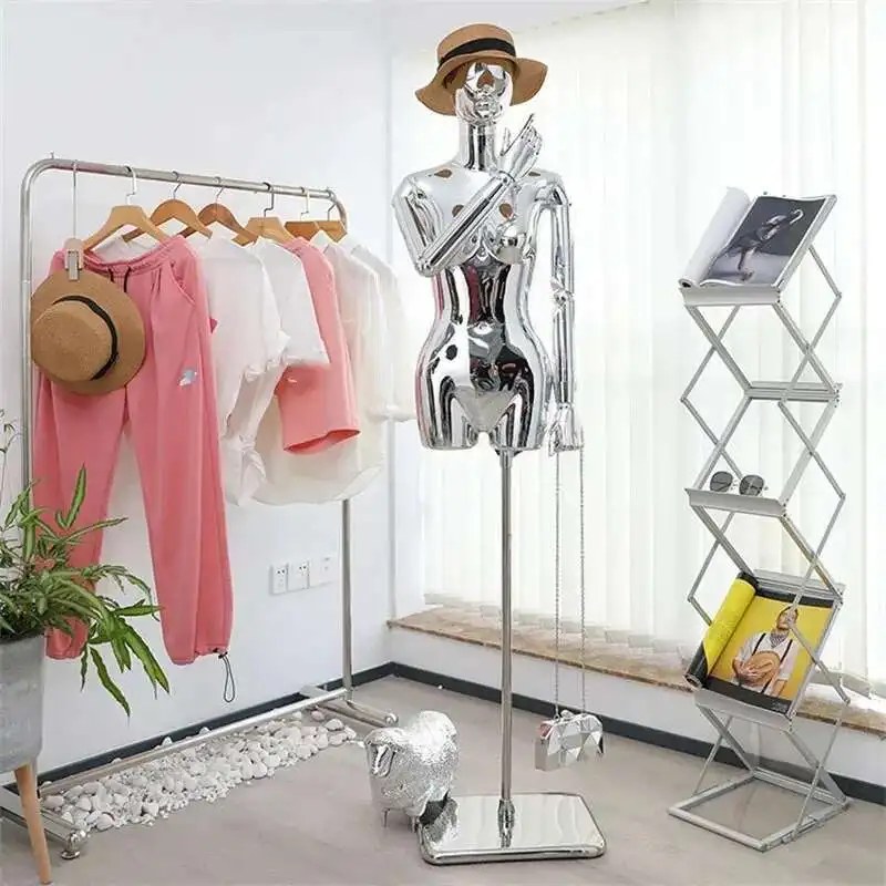 Full Body Electroplating Female Mannequin Props for Women Clothing Store Window Display Stand Half Body Sitting Posture Model 
Full Body Electroplating Female Mannequin Props for Women Clothing Store Window Display Stand Half Body Sitting Posture Model