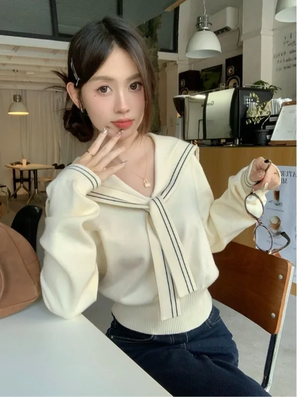 Женский темно-синий вязаный свитер с воротником, облегающий крой, внутренняя одежда, новинка 202, осень, милый прямой трикотаж без рукавов
Женский темно-синий вязаный свитер с воротником, облегающий крой, внутренняя одежда, новинка 202, осень, милый прямой трикотаж без рукавов