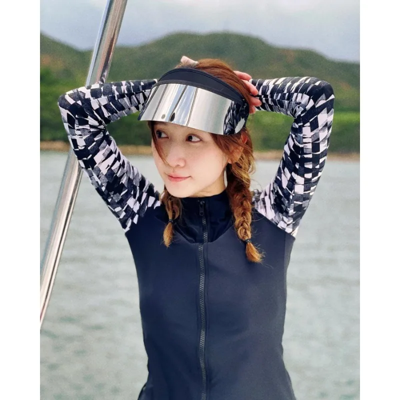 Fashion Summer Sun Hat Women's Wide Brim Sun Protection Visor Men's UPF50+ Outdoor Sports Fishing Adjustable Golf Beach Hat
Fashion Summer Sun Hat Women's Wide Brim Sun Protection Visor Men's UPF50+ Outdoor Sports Fishing Adjustable Golf Beach Hat