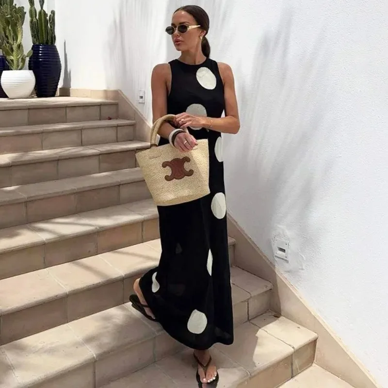 Вязаное макси-платье в горошек женское, без рукавов, в богемном стиле, пляжное, прозрачное, длинное, прямое, на бретельках, летнее
Вязаное макси-платье в горошек женское, без рукавов, в богемном стиле, пляжное, прозрачное, длинное, прямое, на бретельках, летнее