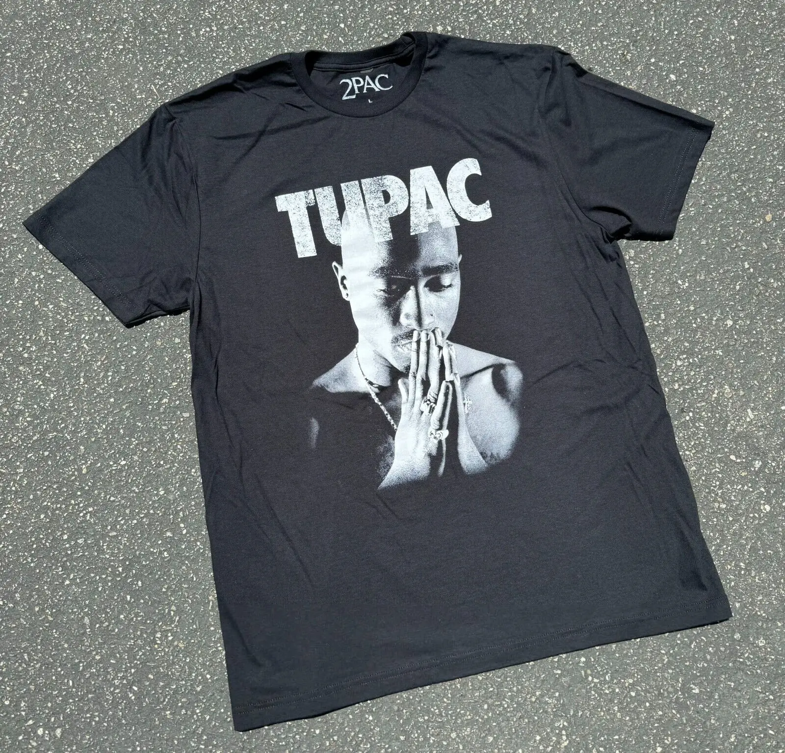 2pac Мужская классическая черно-белая футболка из 100% хлопка (размера выбора) Топы Мужские футболки большого размера Футболка Женская одежда
2pac Мужская классическая черно-белая футболка из 100% хлопка (размера выбора) Топы Мужские футболки большого размера Футболка Женская одежда