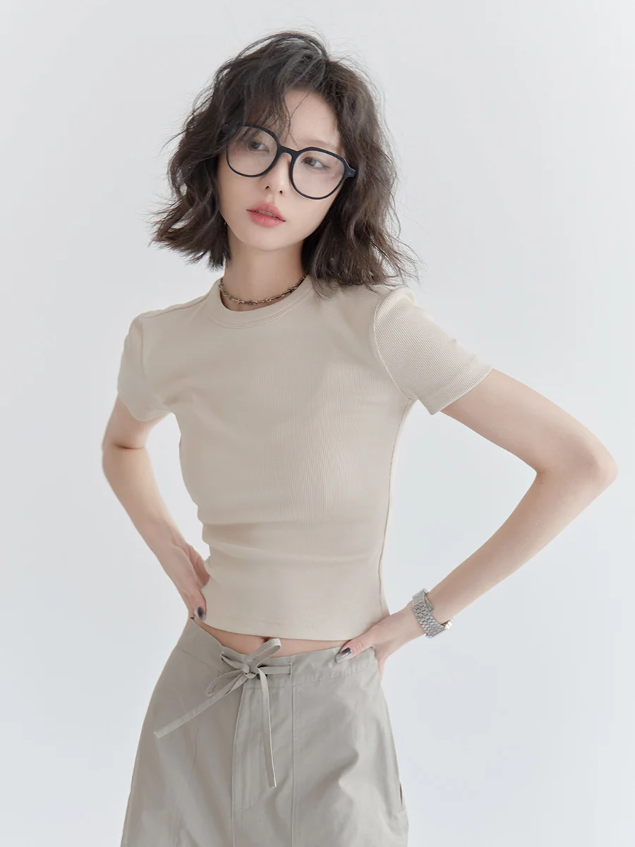 Футболка авиа Museum ort Sve, женская летняя новинка 2024, однотонная базовая футболка irt, повседневная, облегающая, с низкой талией, полиэстер...
Футболка авиа Museum ort Sve, женская летняя новинка 2024, однотонная базовая футболка irt, повседневная, облегающая, с низкой талией, полиэстер...