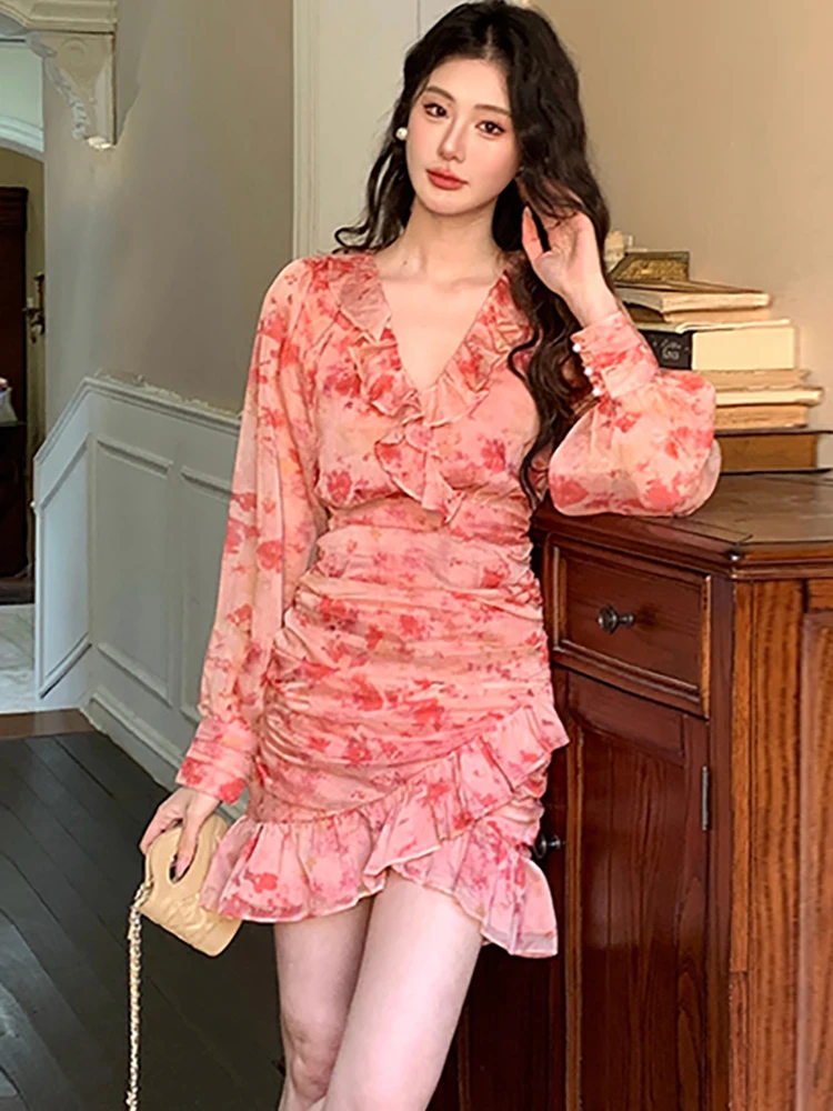 Women Pink Floral Ruffled V-Neck Casual Dress 2025 New Fashion Chic Hip Wrap Short Dress Spring Korean Elegant Bodycon Vestidos
Women Pink Floral Ruffled V-Neck Casual Dress 2025 New Fashion Chic Hip Wrap Short Dress Spring Korean Elegant Bodycon Vestidos
