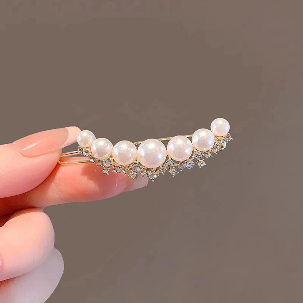 Exquisite Pearl Hairpin For Women Shiny Rhinestone Hair Accessories Jewelry Gifts
Exquisite Pearl Hairpin For Women Shiny Rhinestone Hair Accessories Jewelry Gifts