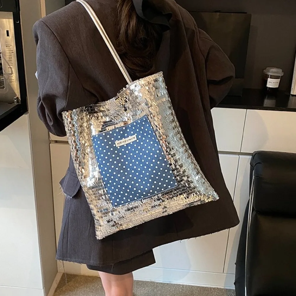 Simple Polka Dot Sequin Shoulder Bag Square Korean Style Tote Bag Large Capacity Multifunctional Women's Handbag Student
Simple Polka Dot Sequin Shoulder Bag Square Korean Style Tote Bag Large Capacity Multifunctional Women's Handbag Student