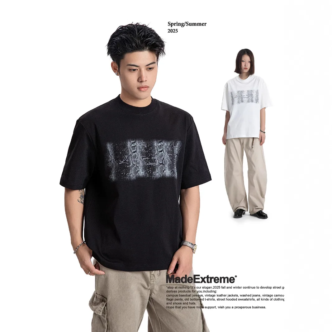 MADE EXTREME Street Cool Flat Texture Snake Print Letter Short Sleeve T-Shirt Top Men
MADE EXTREME Street Cool Flat Texture Snake Print Letter Short Sleeve T-Shirt Top Men