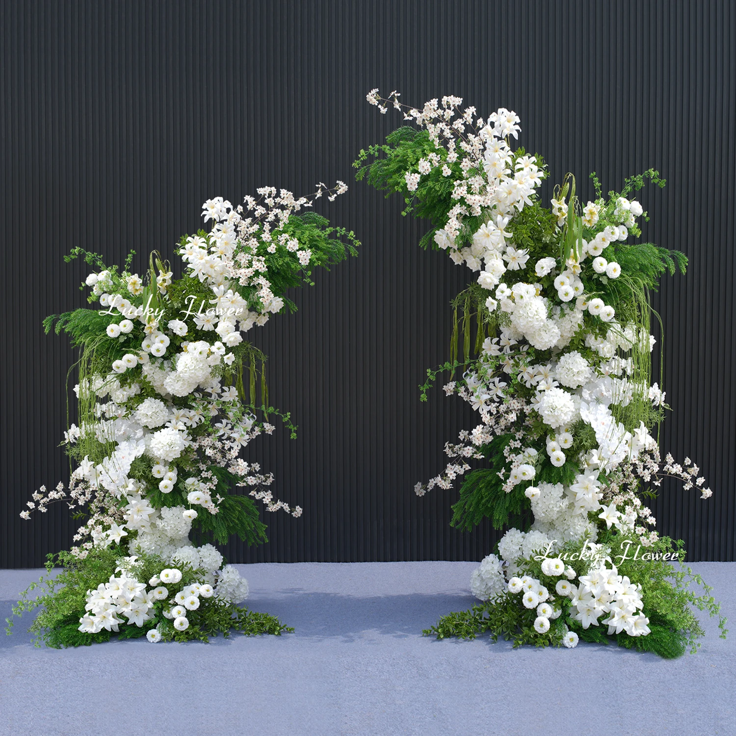 Forest Style Luxury Horn Arch Floral Arrangement Artificial Flower Row Wedding Decoration Floral Backdrop Party Decor Metal Arch
Forest Style Luxury Horn Arch Floral Arrangement Artificial Flower Row Wedding Decoration Floral Backdrop Party Decor Metal Arch