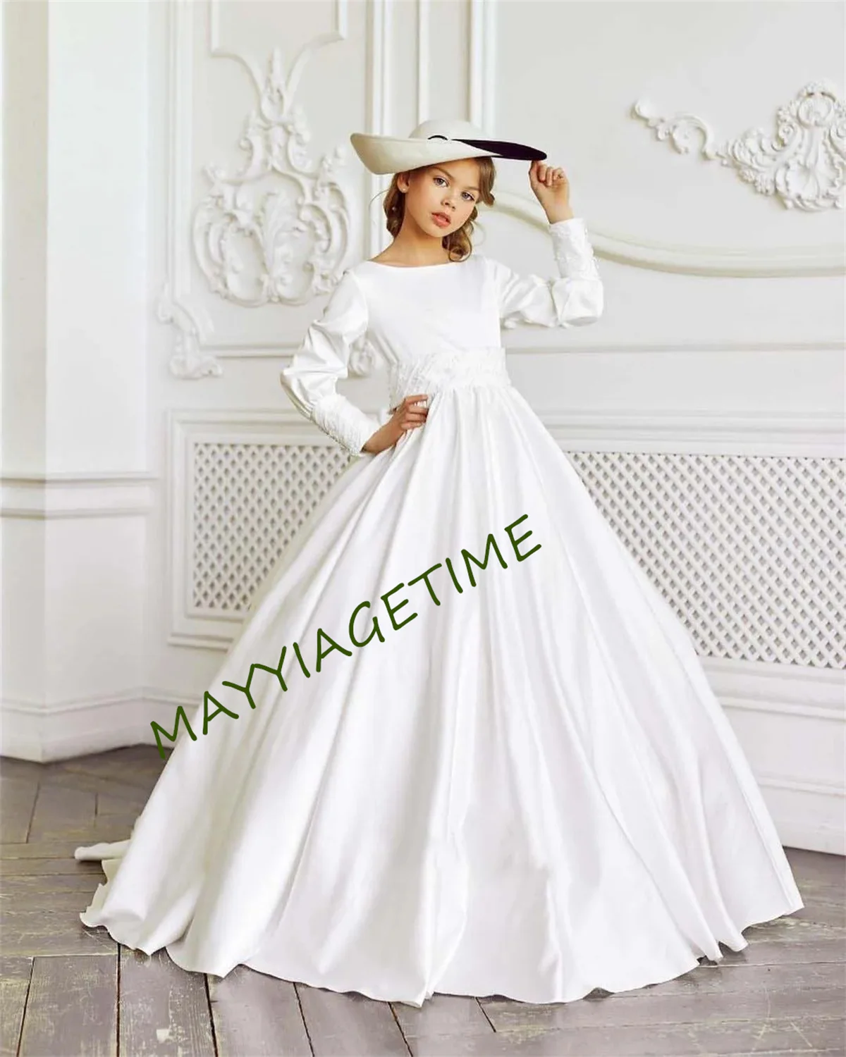CuWhite Satin Flower Girl Dress for Wedding Floor Length Full Sleeves Kids First Communion Pageant Party Birthday Ball Gown
CuWhite Satin Flower Girl Dress for Wedding Floor Length Full Sleeves Kids First Communion Pageant Party Birthday Ball Gown
