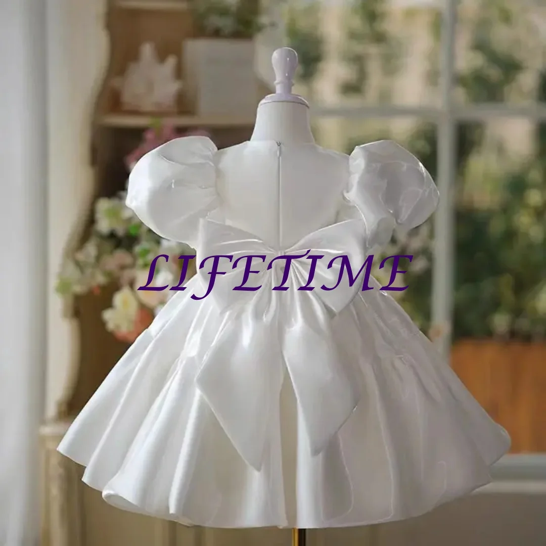 CustomizedSimple White Flower Girl Dress with Bow Satin Puffy Sleeve Princess Toddler Kids Wedding 1st Birthday Party Gown 
CustomizedSimple White Flower Girl Dress with Bow Satin Puffy Sleeve Princess Toddler Kids Wedding 1st Birthday Party Gown