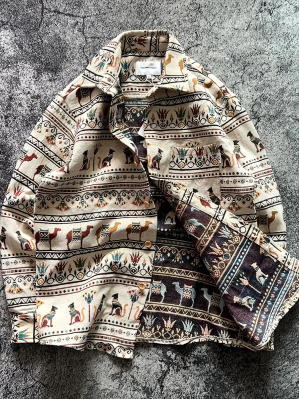 Thickened Heavyweight Double-sided Embroidery Loose Casual Long Sleeve Shirt Retro Tutenkhamun Ameika Style Spring Autumn Shirt
Thickened Heavyweight Double-sided Embroidery Loose Casual Long Sleeve Shirt Retro Tutenkhamun Ameika Style Spring Autumn Shirt