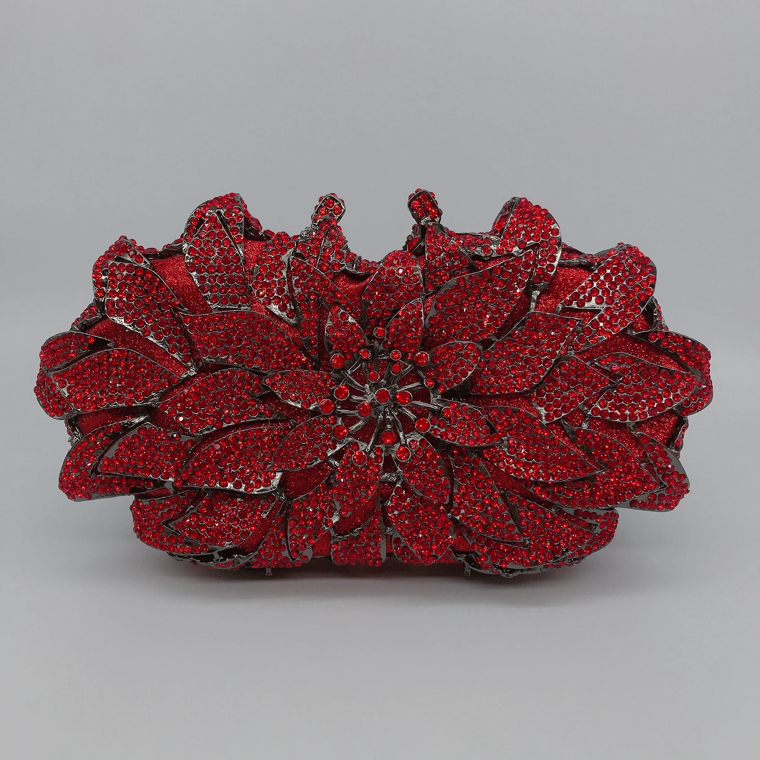 Low Price Sunflower Shape Red Hollow Diamond Metal Material Birthday Party Ladies Crystal Evening Bag
Low Price Sunflower Shape Red Hollow Diamond Metal Material Birthday Party Ladies Crystal Evening Bag