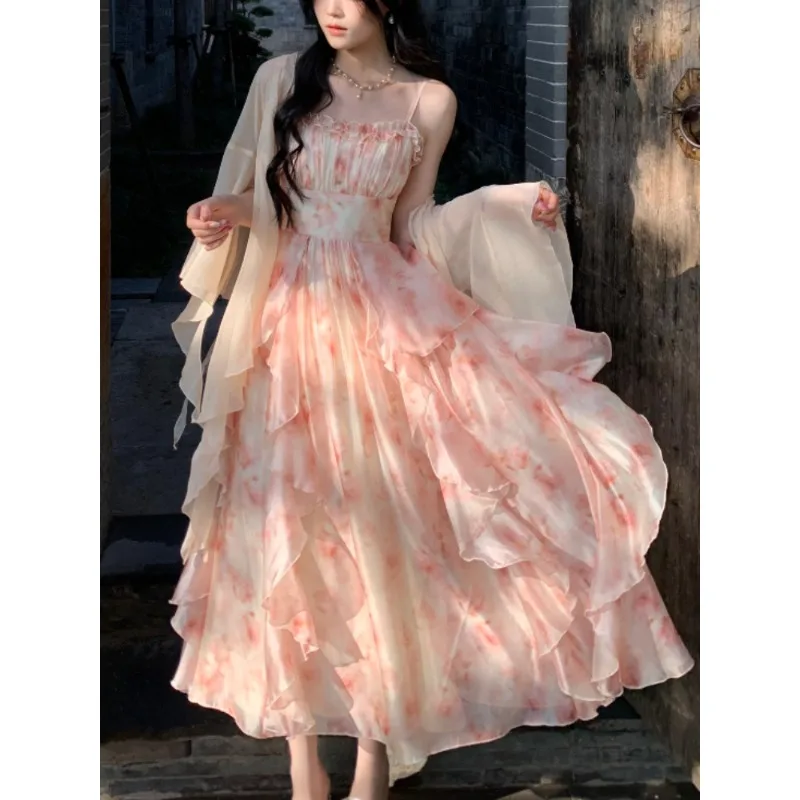 Ladies' Two-piece Dress; Elegant Summer Chiffon Leisure Thin Belt Dress; Fairy Cardigan Fashion Retro Set; Even for Parties
Ladies' Two-piece Dress; Elegant Summer Chiffon Leisure Thin Belt Dress; Fairy Cardigan Fashion Retro Set; Even for Parties