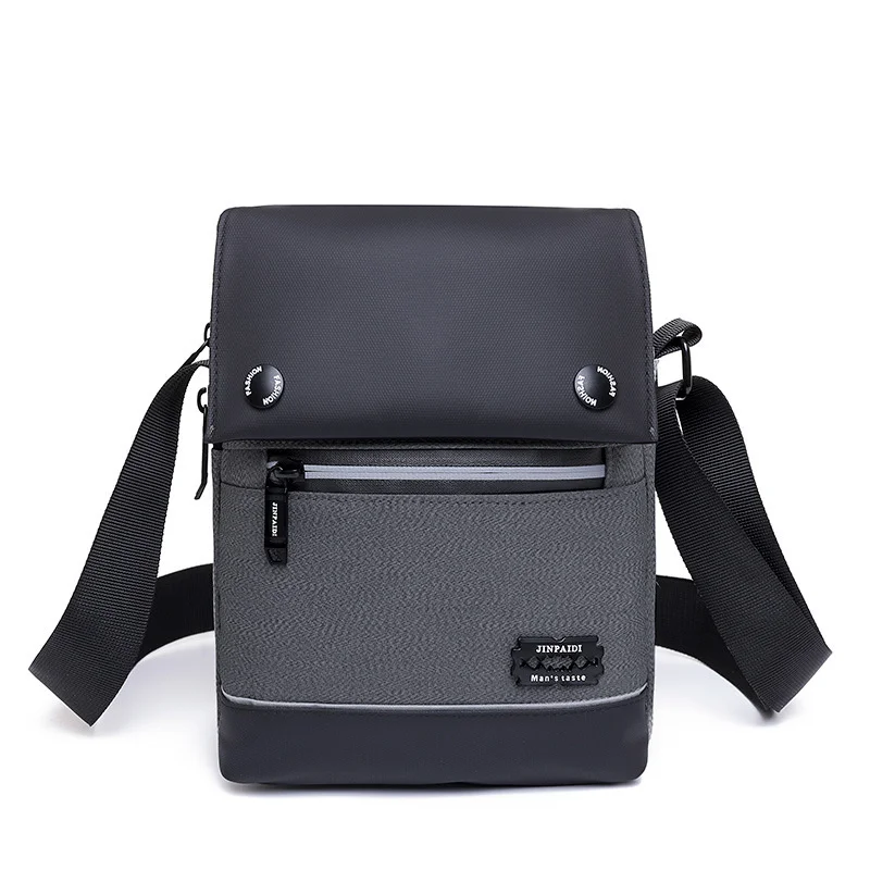 New men's trendy shoulder bag water repellent Oxford cloth messenger Korean version of multifunctional leisure
New men's trendy shoulder bag water repellent Oxford cloth messenger Korean version of multifunctional leisure
