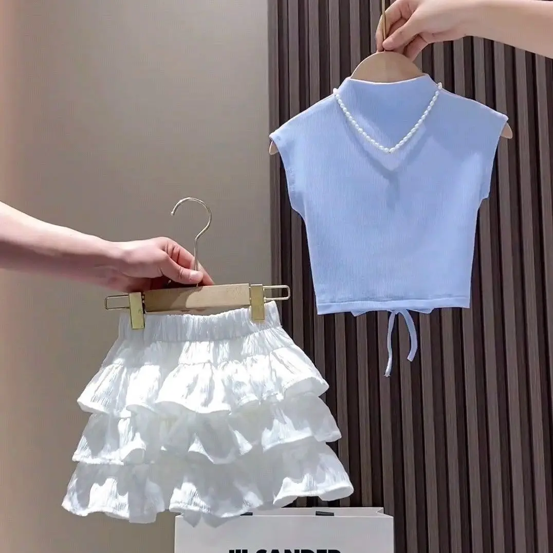 Girls' Summer Clothes Set 2026 New Children's Short sleeved T-shirt and pleated skirt two-piece set Kids Outfit
Girls' Summer Clothes Set 2026 New Children's Short sleeved T-shirt and pleated skirt two-piece set Kids Outfit