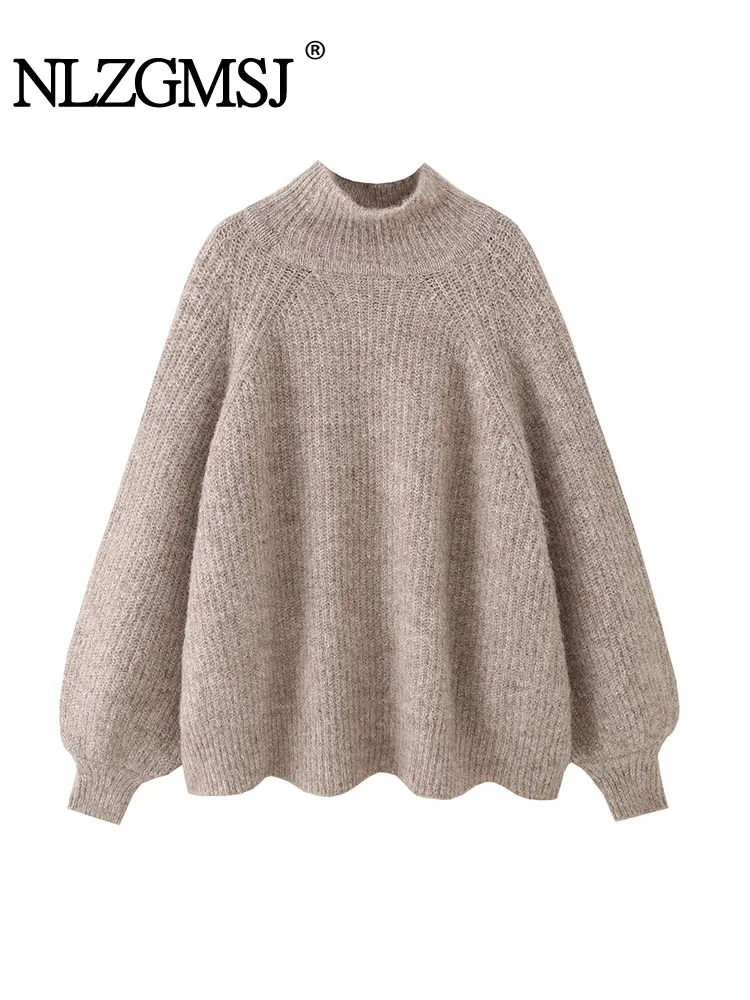 Nlzgmsj 2025 Autumn Chic Knitted Pullover Mock Neck Sweater Fashion Casual Lantern Sleeve Female Street Knitwear Top
Nlzgmsj 2025 Autumn Chic Knitted Pullover Mock Neck Sweater Fashion Casual Lantern Sleeve Female Street Knitwear Top