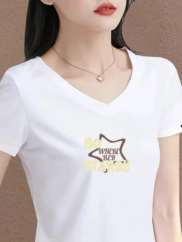 High-End White V-Neck Short Sleeve T-Shirt Women's Letter Print Casual Fashion Mom's Top Polyester Fiber Standard Size Loose Fit
High-End White V-Neck Short Sleeve T-Shirt Women's Letter Print Casual Fashion Mom's Top Polyester Fiber Standard Size Loose Fit