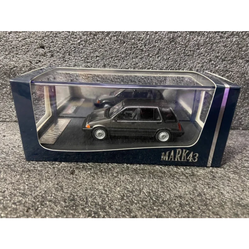 MARK43 1/43 Scale Honda CIVIC SHUTTLE 4WD 1984 Resin Car Model Collectible Toy Gift Souvenir Display Ornament
MARK43 1/43 Scale Honda CIVIC SHUTTLE 4WD 1984 Resin Car Model Collectible Toy Gift Souvenir Display Ornament