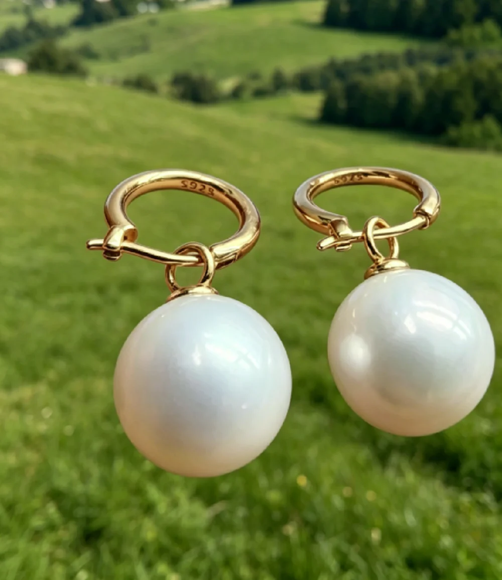 Gorgeous Earrings AAAA 11-12mm/12-13mm Natural South Sea Round Pearl Earrings 925s
Gorgeous Earrings AAAA 11-12mm/12-13mm Natural South Sea Round Pearl Earrings 925s