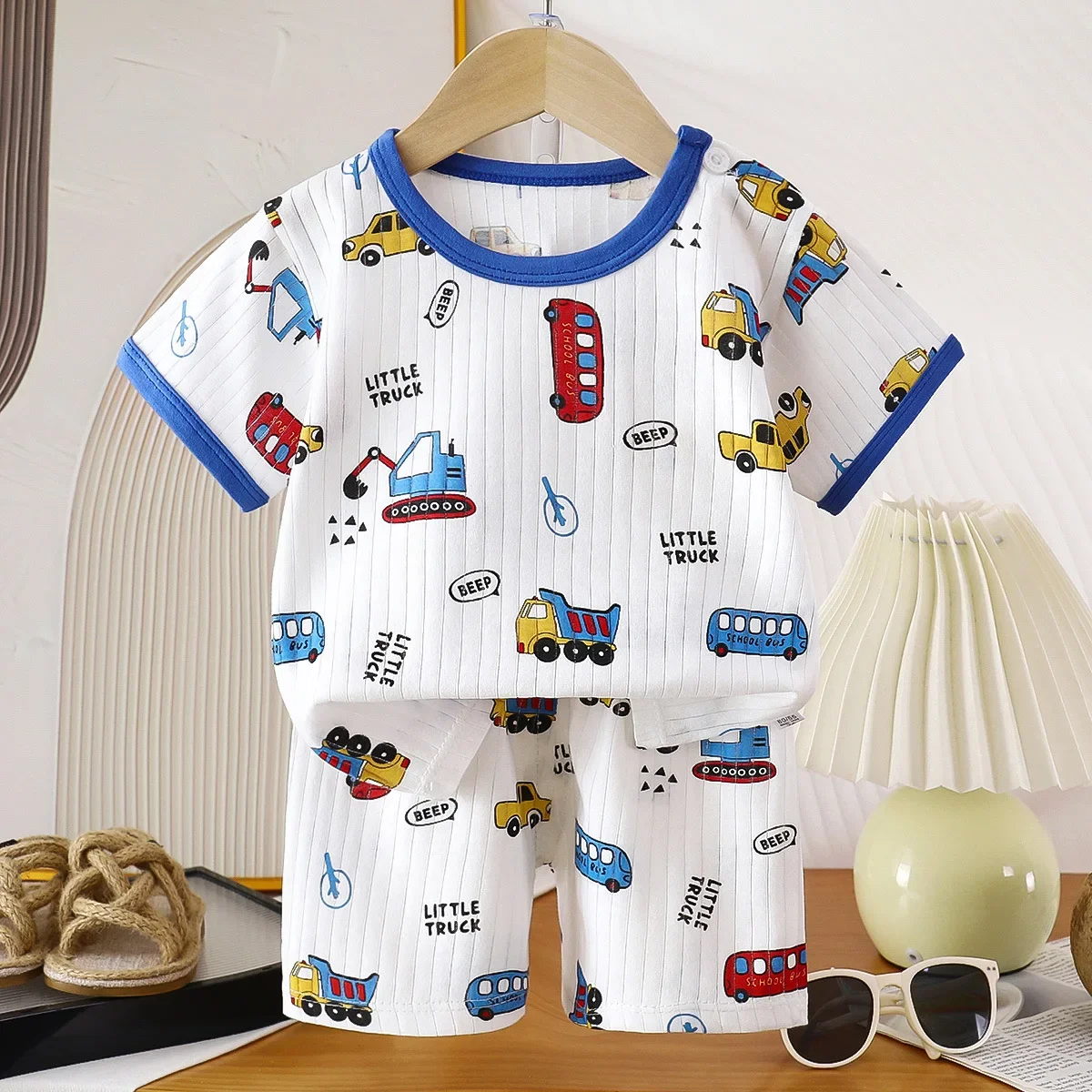 Kids Summer Pure Cotton Clothing Sets Boys Girls Cute Cartoon Short Sleeve T-Shirt Tops with Shorts Toddler Baby Casual Pajamas
Kids Summer Pure Cotton Clothing Sets Boys Girls Cute Cartoon Short Sleeve T-Shirt Tops with Shorts Toddler Baby Casual Pajamas