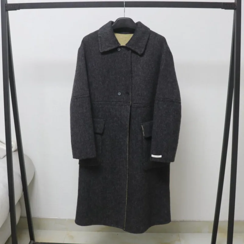 Women's Autumn Winter Wool Color Contrasted Long Sleeve Loose Coat Lady Elegant Turn Down Collar Wool Long Outwear
Women's Autumn Winter Wool Color Contrasted Long Sleeve Loose Coat Lady Elegant Turn Down Collar Wool Long Outwear