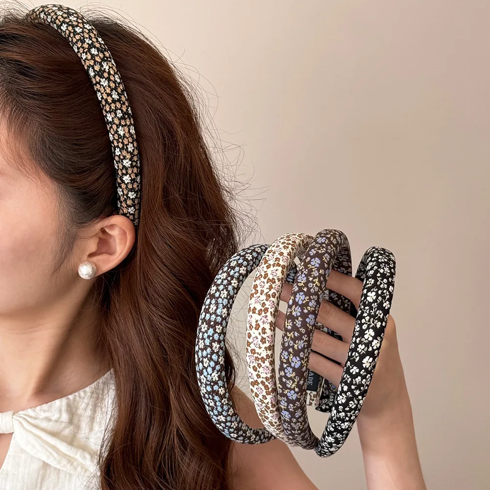 Women Newest Bohemia Floral Print Padded Headband Set Retro Ditsy Fabric Thin Padded Hairband For Everyday Casual Hairstyles
Women Newest Bohemia Floral Print Padded Headband Set Retro Ditsy Fabric Thin Padded Hairband For Everyday Casual Hairstyles