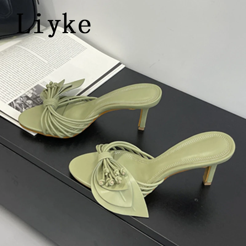Liyke/летние тапочки на тонком низком каблуке, женские плиссированные кожаные дизайнерские сандалии с листьями, модные вечерние модельные туфли с открытым носком, женские сабо
Liyke/летние тапочки на тонком низком каблуке, женские плиссированные кожаные дизайнерские сандалии с листьями, модные вечерние модельные туфли с открытым носком, женские сабо