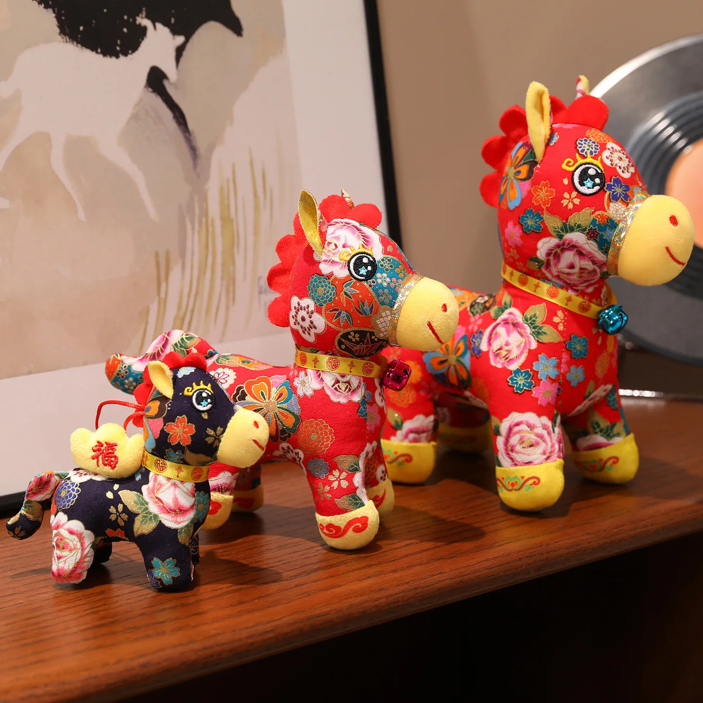 2026 New Year Lucky Pony Plush Toys Colorful Printed Fabric Gold Horse Doll Gorgeous Hanging Toys Pretty Festival Room Decor
2026 New Year Lucky Pony Plush Toys Colorful Printed Fabric Gold Horse Doll Gorgeous Hanging Toys Pretty Festival Room Decor