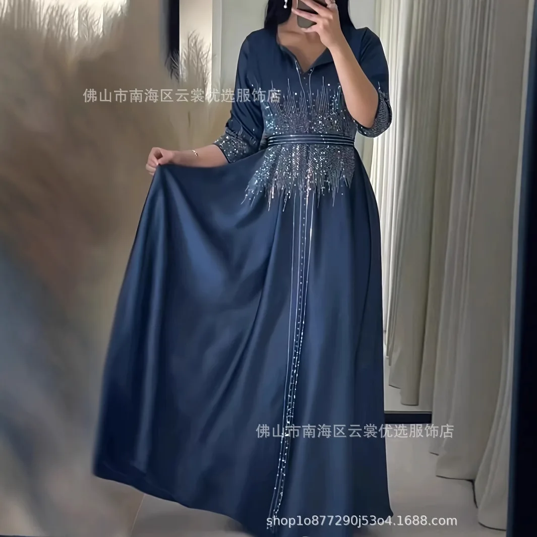 Дубайское платье для женщин, праздничное платье-абайя, мусульманское платье, джалабия с кружевной отделкой, кафтан с бриллиантами, марокканский исламский арабский длинный халат для Рамадана.
Дубайское платье для женщин, праздничное платье-абайя, мусульманское платье, джалабия с кружевной отделкой, кафтан с бриллиантами, марокканский исламский арабский длинный халат для Рамадана.