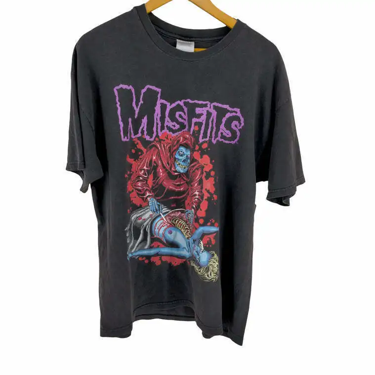 Vintage Misfits Punk Band Retro Style T shirt Unisex For Men Women KH4385 
Vintage Misfits Punk Band Retro Style T shirt Unisex For Men Women KH4385
