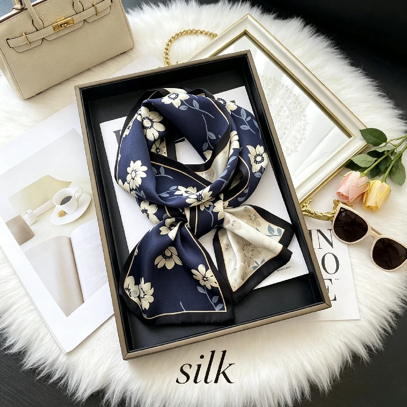 Chinese Style Flower Double-sided Two-color Mulberry Silk Double-layer Silk Scarf Mother's Long Scarf Streamer Shirt
Chinese Style Flower Double-sided Two-color Mulberry Silk Double-layer Silk Scarf Mother's Long Scarf Streamer Shirt