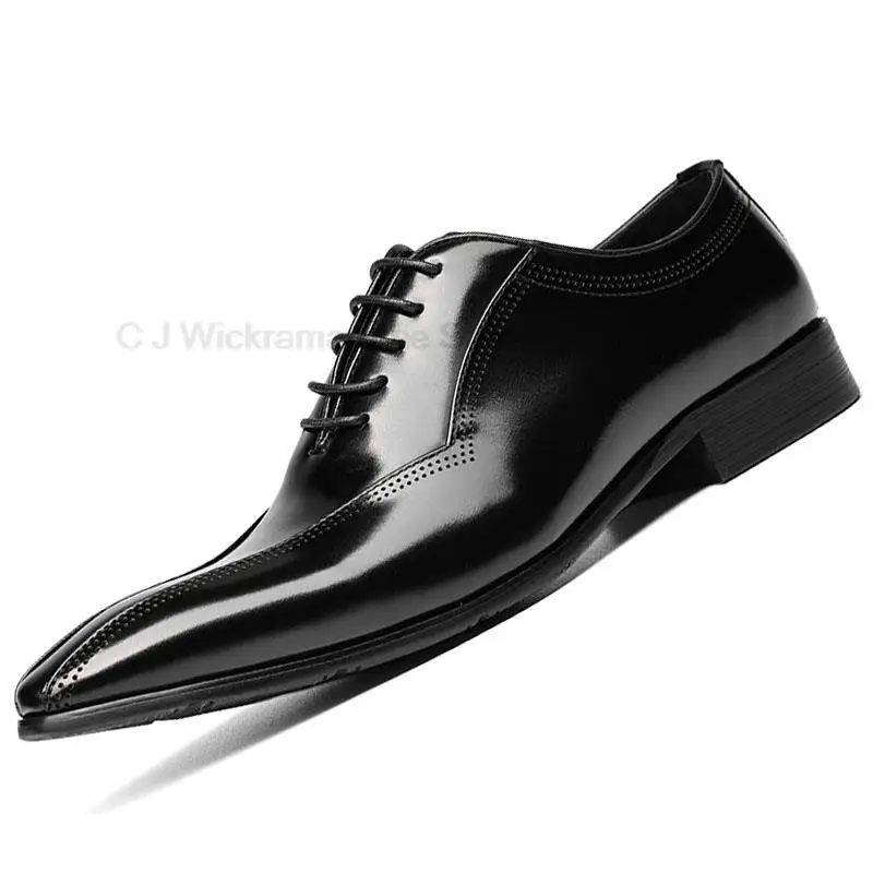 Pointed Toe Mens Oxford Shoe Wingtip Genuine Leather Luxury Brand Lace Up Business Office Brogue Dress Shoes For Men Black Brown
Pointed Toe Mens Oxford Shoe Wingtip Genuine Leather Luxury Brand Lace Up Business Office Brogue Dress Shoes For Men Black Brown