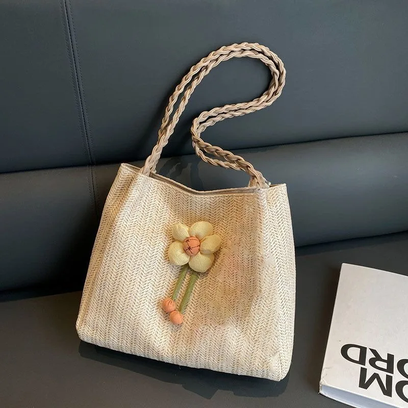 2025 New Soft Down Tote Bag Lightweight Designer Cloud Pleated Stray Bag Korean Pleated Cloud Bag
2025 New Soft Down Tote Bag Lightweight Designer Cloud Pleated Stray Bag Korean Pleated Cloud Bag
