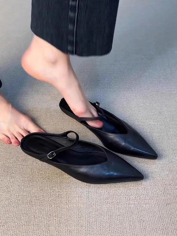 Retro Mary Jane Head Cover Sandals Women's Summer Outdoor Wear Small Heel V Mouth Pointed Toe Versatile mat f Slippers
Retro Mary Jane Head Cover Sandals Women's Summer Outdoor Wear Small Heel V Mouth Pointed Toe Versatile mat f Slippers